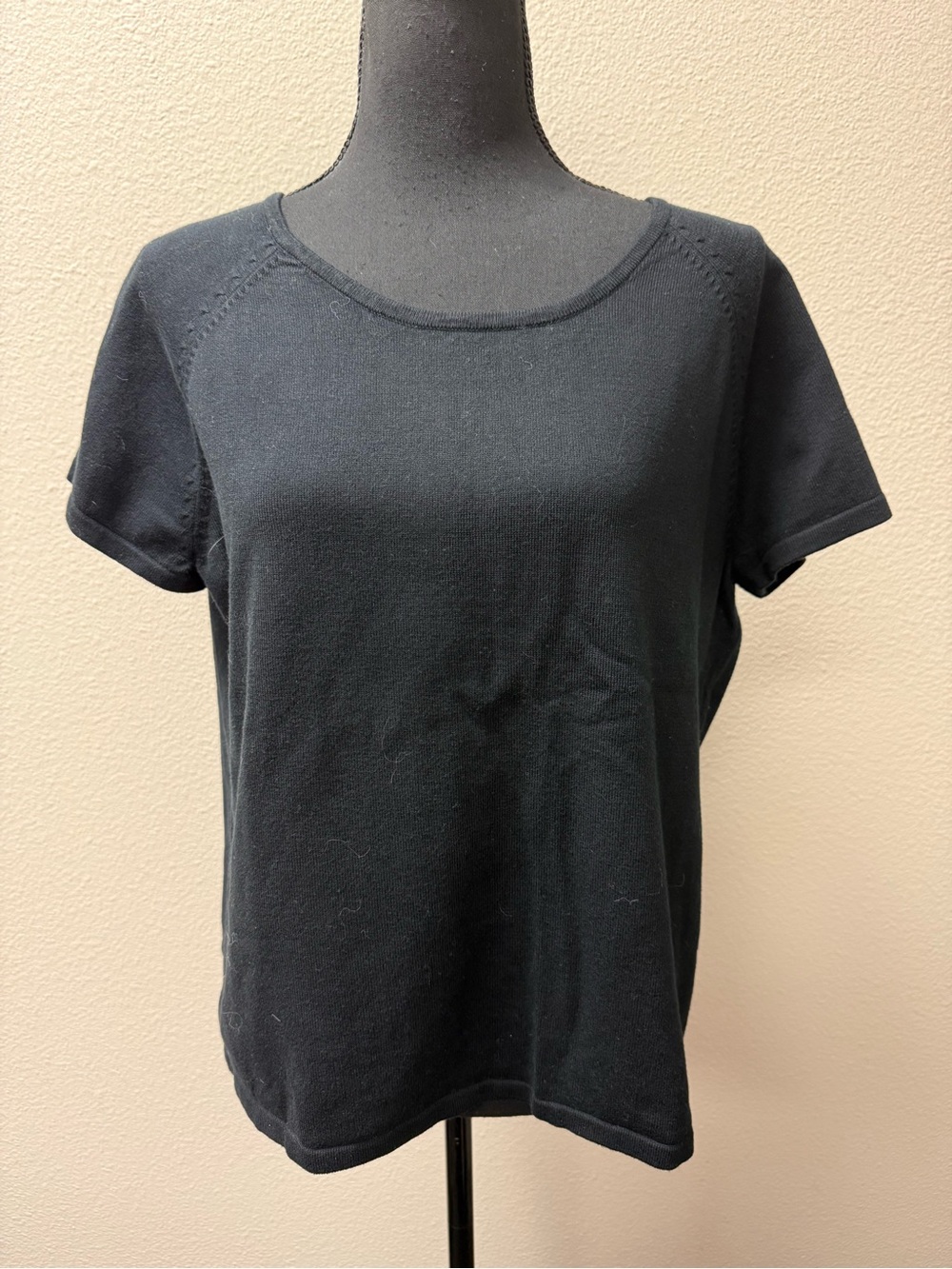 Multiples L Black Short Sleeve Knit Sweater Top Scoop Neck Minimalist Quiet Luxe